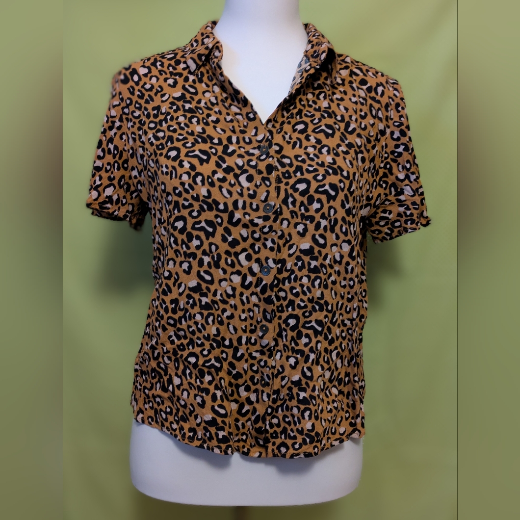 Rewind Black And Tan Leopard Print Button-Down Shirt